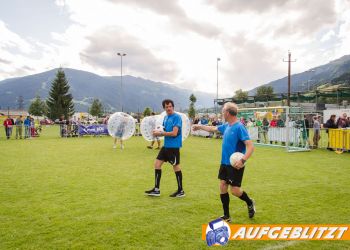 1. Bubble-Soccer-Turnier, am 20.6.2015